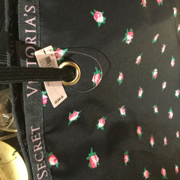 Nwt Victoria Secret Tote black revesable - Picture 5 of 5